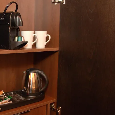 Hotel The