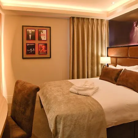 Hotel The Residence Hotel 3*
