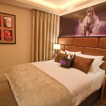 Hotel The Residence Hotel Galway